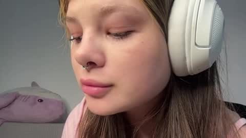 Snapshot of jessluck_1 chatting on 9, 6, 2026 jessluck_1 online show from 9, 6, 2026