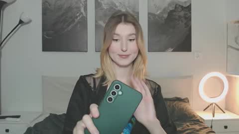 jessstonem online show from 22, 10, 2025