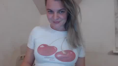 Snapshot of jessyangels chatting on 22, 4, 2026 jessyangels online show from 22, 4, 2026