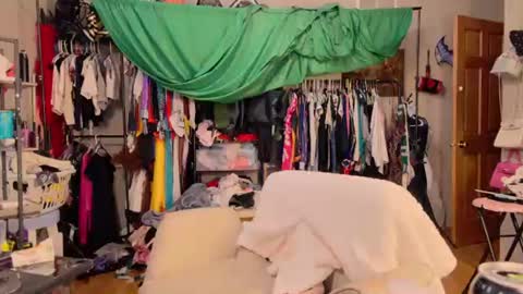 Snapshot of jessyboi0504 chatting on 14, 7, 2026 seductress Cyber Succubus online show from 14, 7, 2026