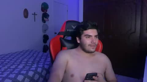 HotBoy online show from 6, 1, 2025