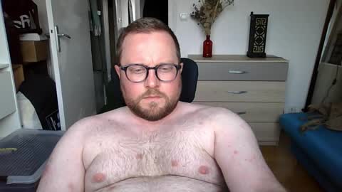 Snapshot of jeuneloup92 chatting on 28, 4, 2026 jeuneloup92 online show from 28, 4, 2026