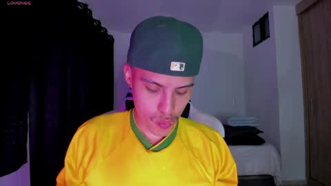 Snapshot of jeyden_camilo chatting on 2, 5, 2026 Jeyden Camilo online show from 2, 5, 2026
