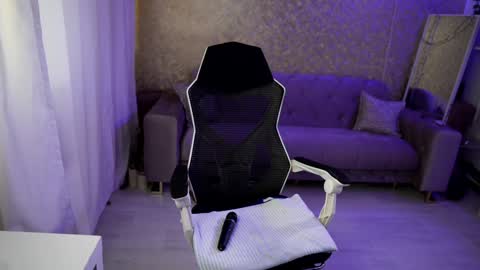 Snapshot of jeyssy69 chatting on 4, 1, 2025 Jeyssy also Andra  online show from 4, 1, 2025