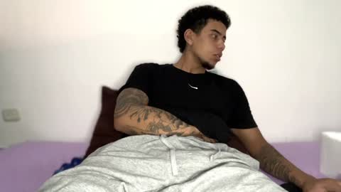 Onlyfans  Twitter  online show from 26, 1, 2025