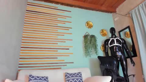 Snapshot of jharol_cardona chatting on 15, 2, 2026 Jharol online show from 15, 2, 2026