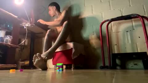 Snapshot of jharol_cardona chatting on 6, 3, 2026 Jharol online show from 6, 3, 2026