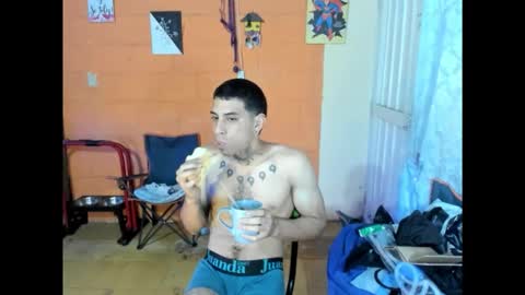 Snapshot of jharol_cardona chatting on 23, 3, 2026 Jharol online show from 23, 3, 2026