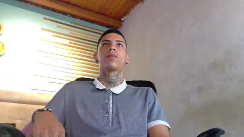 Snapshot of jharol_cardona chatting on 5, 7, 2026 Jharol online show from 5, 7, 2026