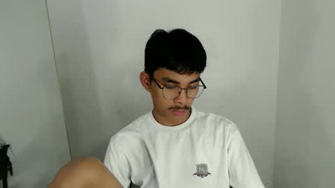 Snapshot of jhnxxnaughty_ chatting on 12, 2, 2026 Johnny online show from 12, 2, 2026