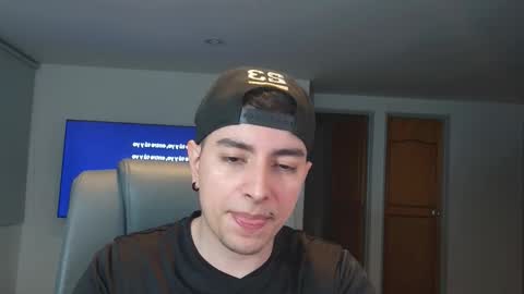 Jhoan Saenz online show from 7, 11, 2025