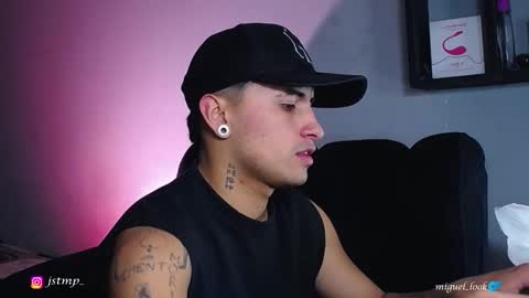 Snapshot of jhon_mendoza_ chatting on 7, 10, 2025 jhon_mendoza_ online show from 7, 10, 2025