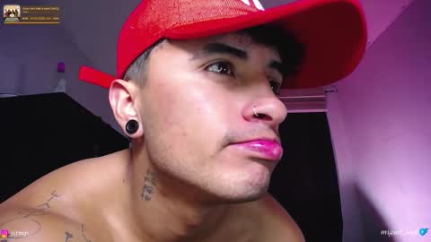 Snapshot of jhon_mendoza_ chatting on 9, 10, 2025 jhon_mendoza_ online show from 9, 10, 2025