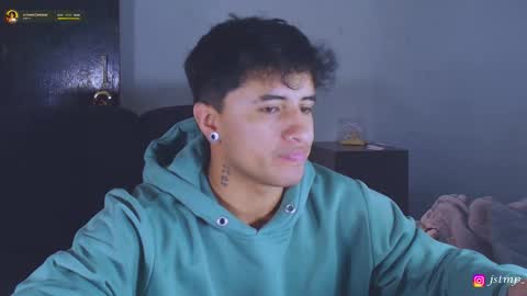 Snapshot of jhon_mendoza_ chatting on 22, 10, 2025 jhon_mendoza_ online show from 22, 10, 2025