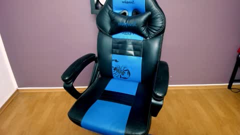 Snapshot of jhonnyboy007 chatting on 14, 12, 2024 Black Diamond online show from 14, 12, 2024