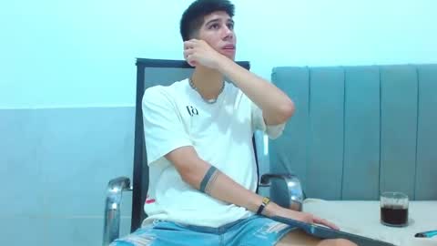 jhony_sex3 online show from 18, 2, 2026