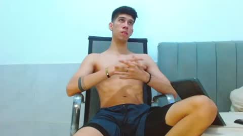 Snapshot of jhony_sex3 chatting on 26, 6, 2026 jhony_sex3 online show from 26, 6, 2026