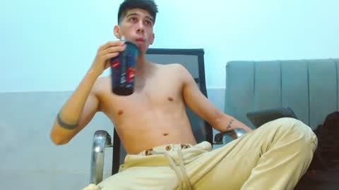 Snapshot of jhony_sex3 chatting on 30, 7, 2026 jhony_sex3 online show from 30, 7, 2026