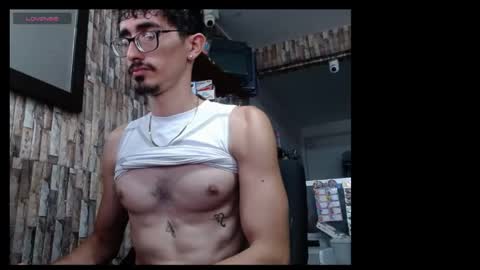 jhosuamoore2 online show from 18, 4, 2026