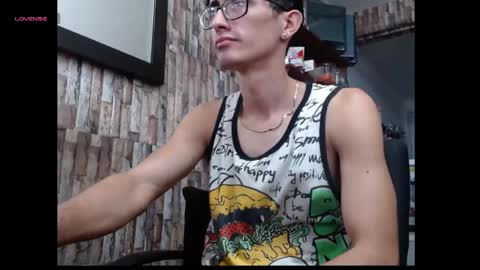 Snapshot of jhosuamoore2 chatting on 25, 4, 2026 jhosuamoore2 online show from 25, 4, 2026