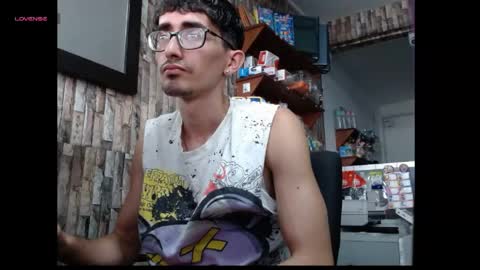 Snapshot of jhosuamoore2 chatting on 14, 5, 2026 jhosuamoore2 online show from 14, 5, 2026