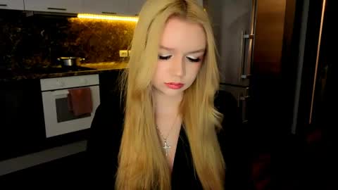 Snapshot of jiaalisaa chatting on 28, 5, 2026 Lisa I would really appreciate it if you could help me achieve 88 thumbs up favorite patterns 38457588 online show from 28, 5, 2026
