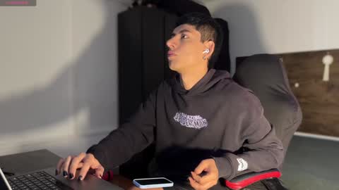 jim_dancer online show from 28, 12, 2024