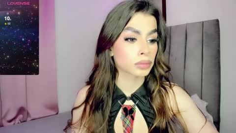 Snapshot of jimenna__ chatting on 8, 1, 2025 jimenna online show from 8, 1, 2025