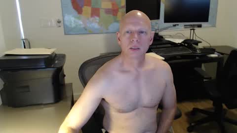 Snapshot of jimraynor6969 chatting on 2, 2, 2026 Jim Raynor online show from 2, 2, 2026