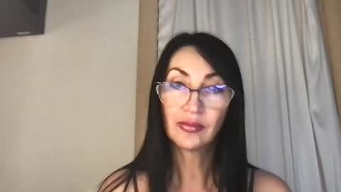Snapshot of jinaluv chatting on 11, 6, 2026 jinaluv online show from 11, 6, 2026