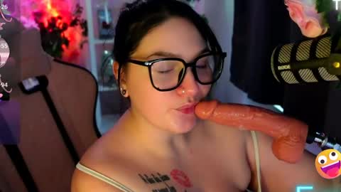 Snapshot of jinyxx3 chatting on 8, 5, 2026 Jinyxx3 online show from 8, 5, 2026