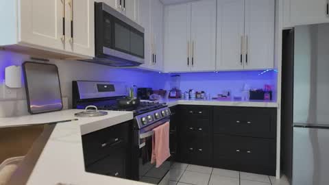 Jiwon online show from 2, 3, 2026