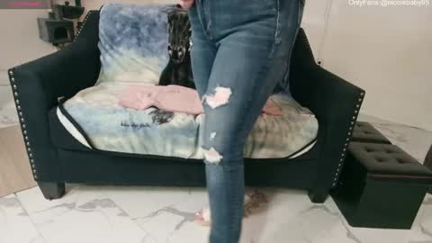 Nicole  Allen online show from 9, 1, 2025