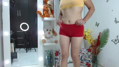 Snapshot of jjquin chatting on 2, 6, 2026 JJQUIN online show from 2, 6, 2026