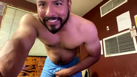 Snapshot of jjuarez5409 chatting on 5, 6, 2026 jjuarez5409 online show from 5, 6, 2026