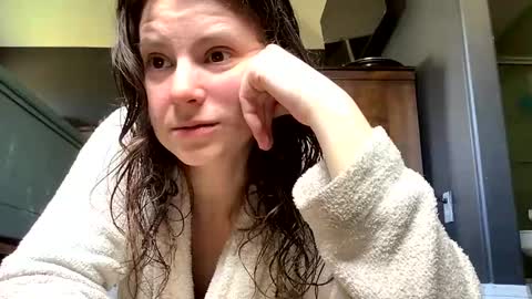 Snapshot of jlynn1997 chatting on 2, 3, 2026 jlynn1997 online show from 2, 3, 2026