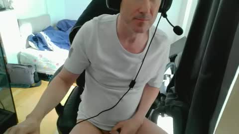 Snapshot of jman2025839798 chatting on 30, 4, 2026 jman2025839798 online show from 30, 4, 2026