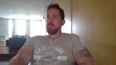 Snapshot of jmate13 chatting on 25, 11, 2025 jmate13 online show from 25, 11, 2025
