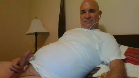 Snapshot of jmichael50 chatting on 6, 1, 2026 jmichael50 online show from 6, 1, 2026
