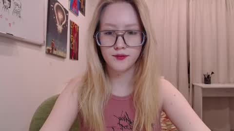 joan_kiss online show from 23, 3, 2026