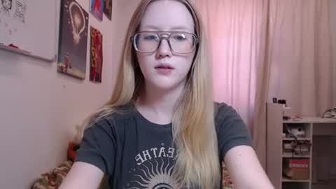 Snapshot of joan_kiss chatting on 29, 7, 2026 joan_kiss online show from 29, 7, 2026