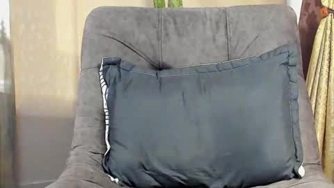 Snapshot of joan_saenz chatting on 27, 2, 2025 JOAN SAENZ online show from 27, 2, 2025