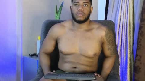 Snapshot of joan_saenz chatting on 13, 9, 2025 JOAN SAENZ online show from 13, 9, 2025