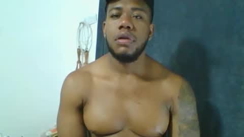 JOAN SAENZ online show from 17, 11, 2025