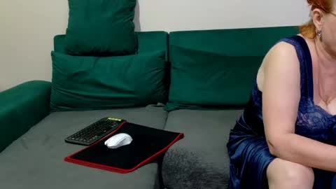 Snapshot of joannaandneighbour chatting on 8, 5, 2026 Joanna and Greg online show from 8, 5, 2026