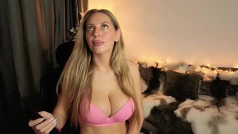 Joanne online show from 5, 12, 2025