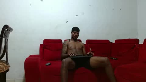 joao_leao online show from 3, 12, 2024