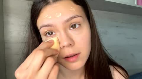 Mila online show from 9, 4, 2026