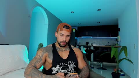 joe_esthetic online show from 20, 1, 2025