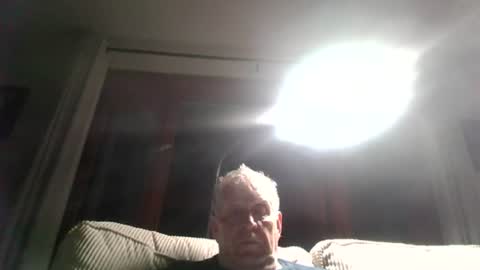 joeislookingyouto online show from 30, 6, 2026
